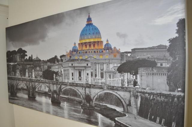 Alloggio Turistico Roberta San Pietro Rome Exterior photo